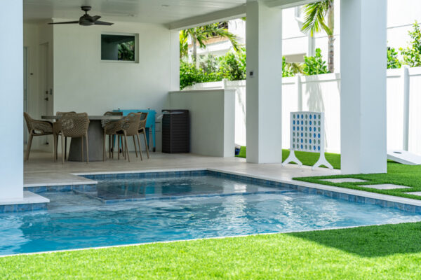 courtyard-blue3
