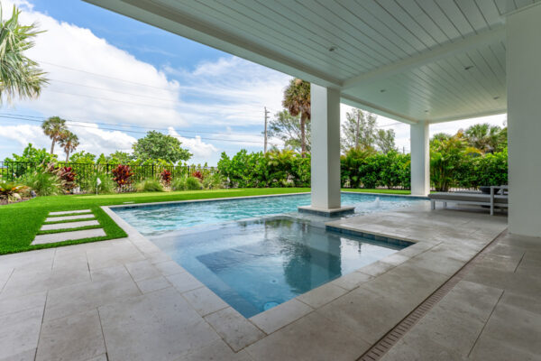 courtyard-blue5