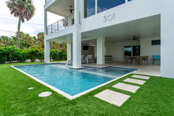 courtyard-blue6